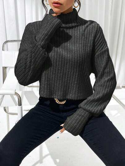 Klassisches Damen Shirt für Freizeit und semi-formelle Anlässe.
