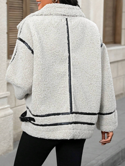 Aphrodite™ Plüschfelljacke für Premium-Winterstil.