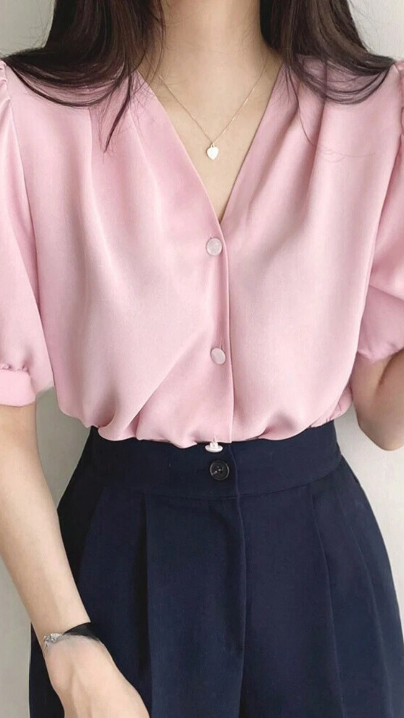 Stilvolle Aphrodite™ Puffärmelbluse.