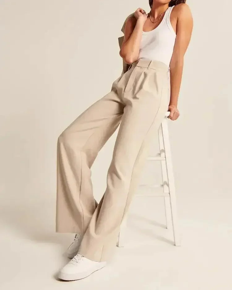 Bequeme und stilvolle weite Hose für formelle Kleidung von Aphrodite™.

