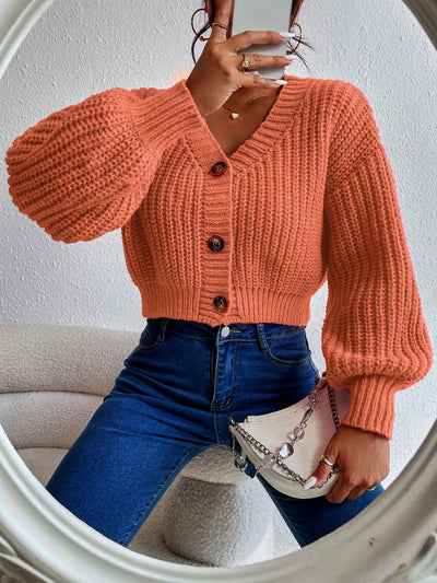 Damen-Cardigan mit nahtlosem Design.