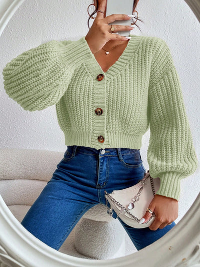 Stilvoller Cardigan in Beige für Minimalismus.