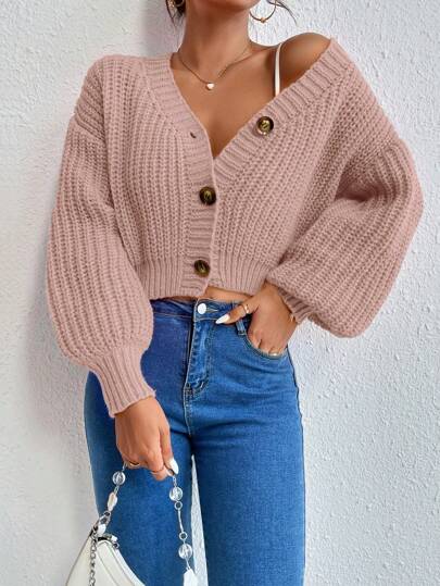 Stilvoller Cardigan für eine zeitlose Garderobe.