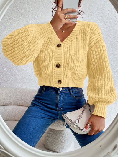 Hochwertiger Cardigan aus atmungsaktivem Stoff.