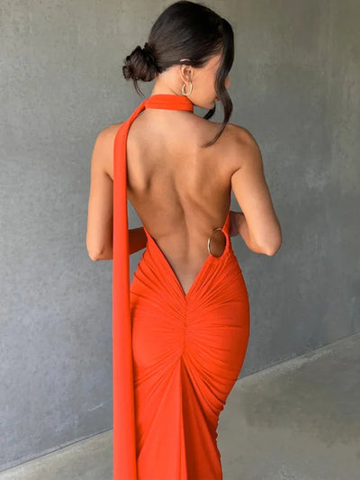 Feminines und stilvolles One-Shoulder-Maxi-Kleid von Aphrodite™.
