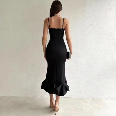 Bequemer und atmungsaktiver Stoff im Aphrodite™ Veronique Kleid.
