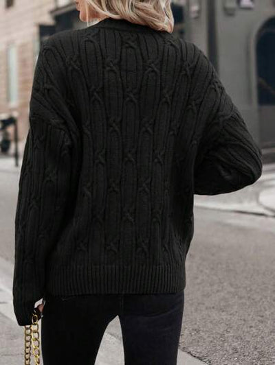 Aphrodite™ leichter und atmungsaktiver Zopfmuster-Pullover.
