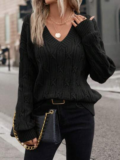 Klassischer Winterpullover von Aphrodite™ mit einzigartigem Design.
