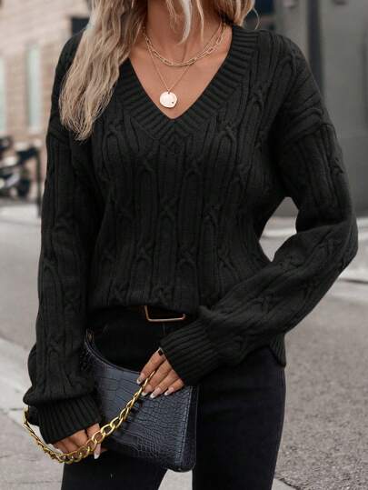 Gemütlicher und atmungsaktiver Zopfmuster-Pullover von Aphrodite™.