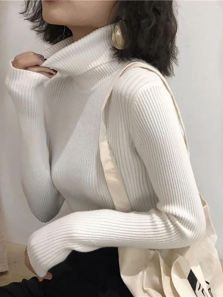 Bequemer und eleganter Damenpullover von Aphrodite™.