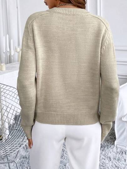 Weiche und atmungsaktive Damen-Cardigan von Aphrodite™.
