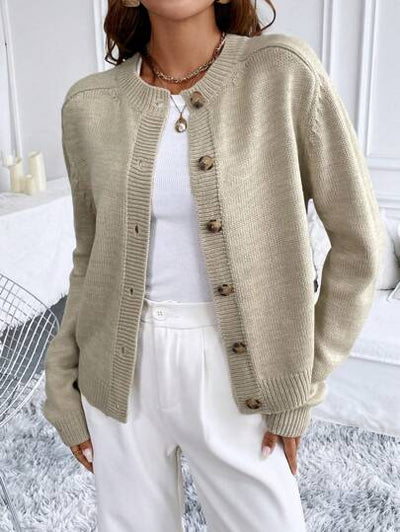 Stilvolle Knopf-Cardigan für den Herbst von Aphrodite™.
