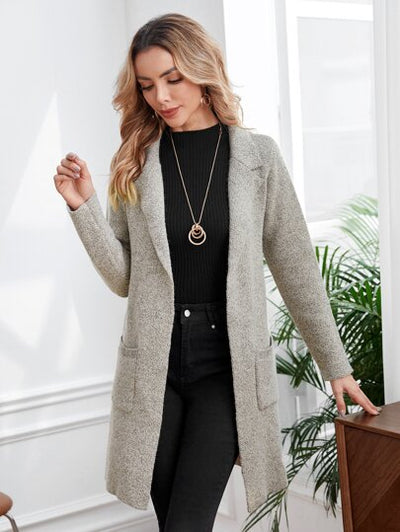 Aphrodite™ Cardigan mit lockerer Passform und Doppeltaschen.
