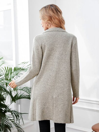 Eleganter Cardigan aus leichtem, weichem Stoff von Aphrodite™.
