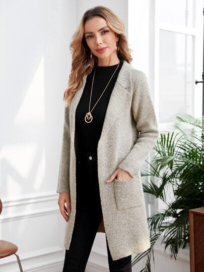 Stilvoller und bequemer Cardigan mit Doppeltaschen für den Alltag.
