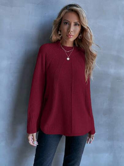 Aphrodite™ Premium-Sweater mit zeitlosem Mock-Neck-Stil.





