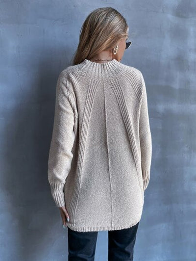 Stilvoller und gemütlicher Mock Neck Sweater von Aphrodite™.
