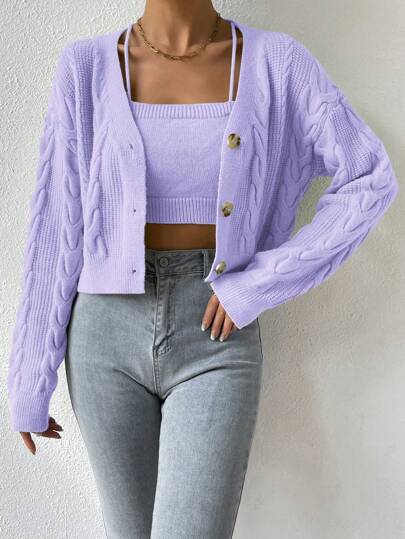 Modische Strickjacke mit femininer Passform
