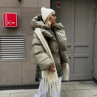 Aphrodite™ leichte Steppjacke aus wasserabweisendem Material.
