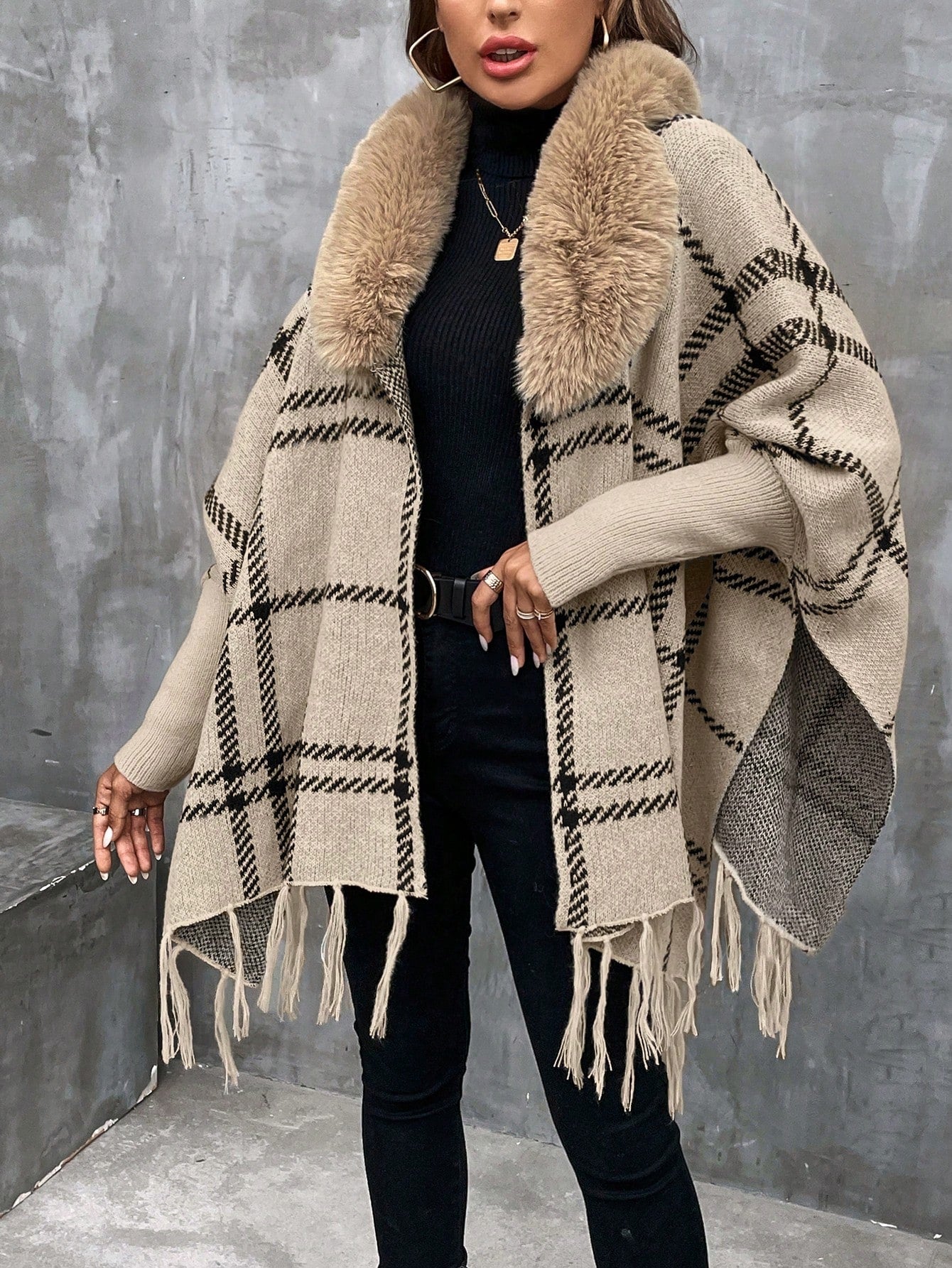 Aphrodite™ stilvolle Plaid-Muster flauschige Strickjacke.
