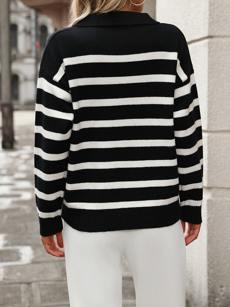 Weicher und stilvoller Damen-Rippstrick-Pullover von Aphrodite™.
