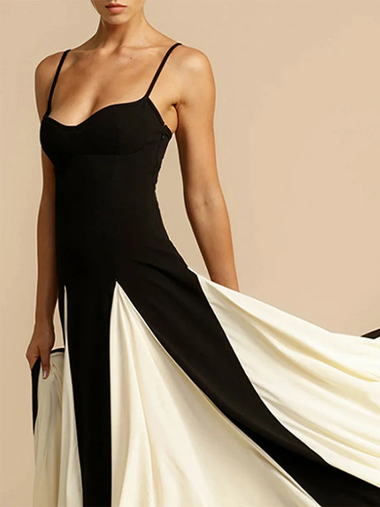 Aphrodite™ Kleid, ideal für die Kombination von Tag- und Abendmode
