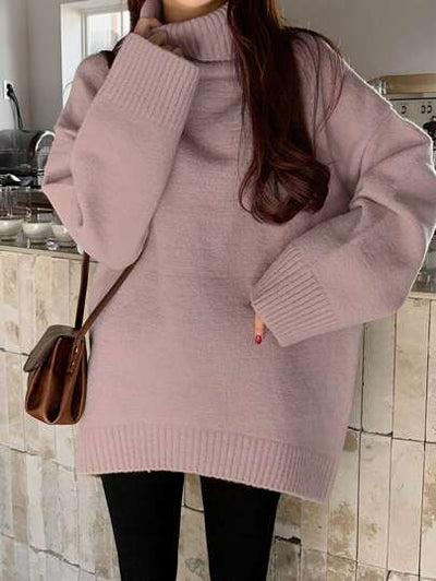 Rollkragenpullover bietet Wärme und legere Eleganz.

