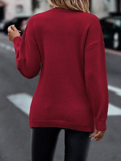 Gemütlicher Kabelstrickpullover mit asymmetrischem Saum von Aphrodite™.
