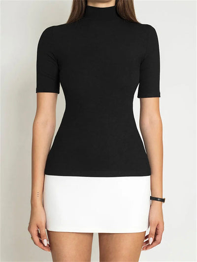 Figurbetonte A-Linien-Silhouette Minikleid von Aphrodite™.
