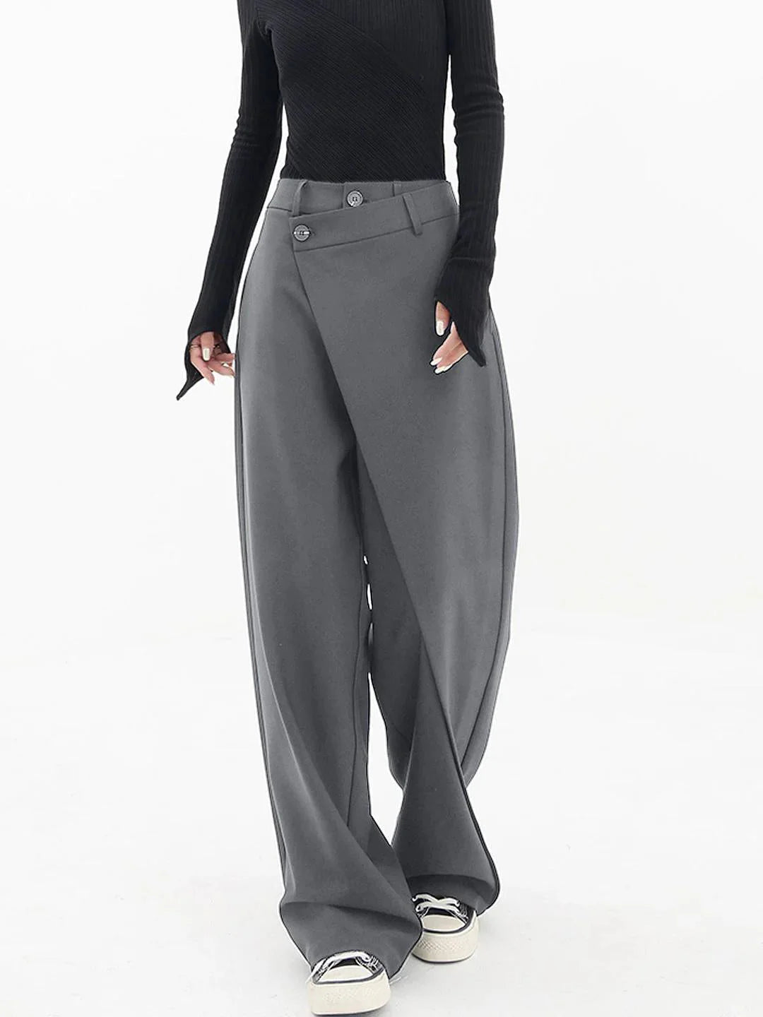 Bequeme und atmungsaktive Baggy-Hosen von Aphrodite™.
