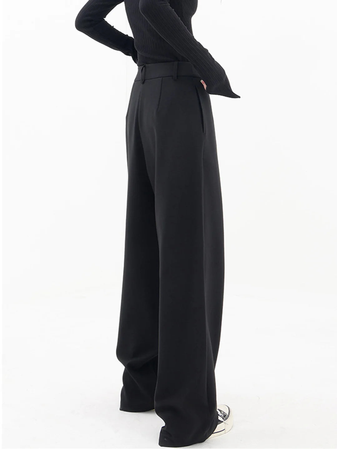 Trendige Aphrodite™ Baggy-Hosen für einen schicken, entspannten Stil.
